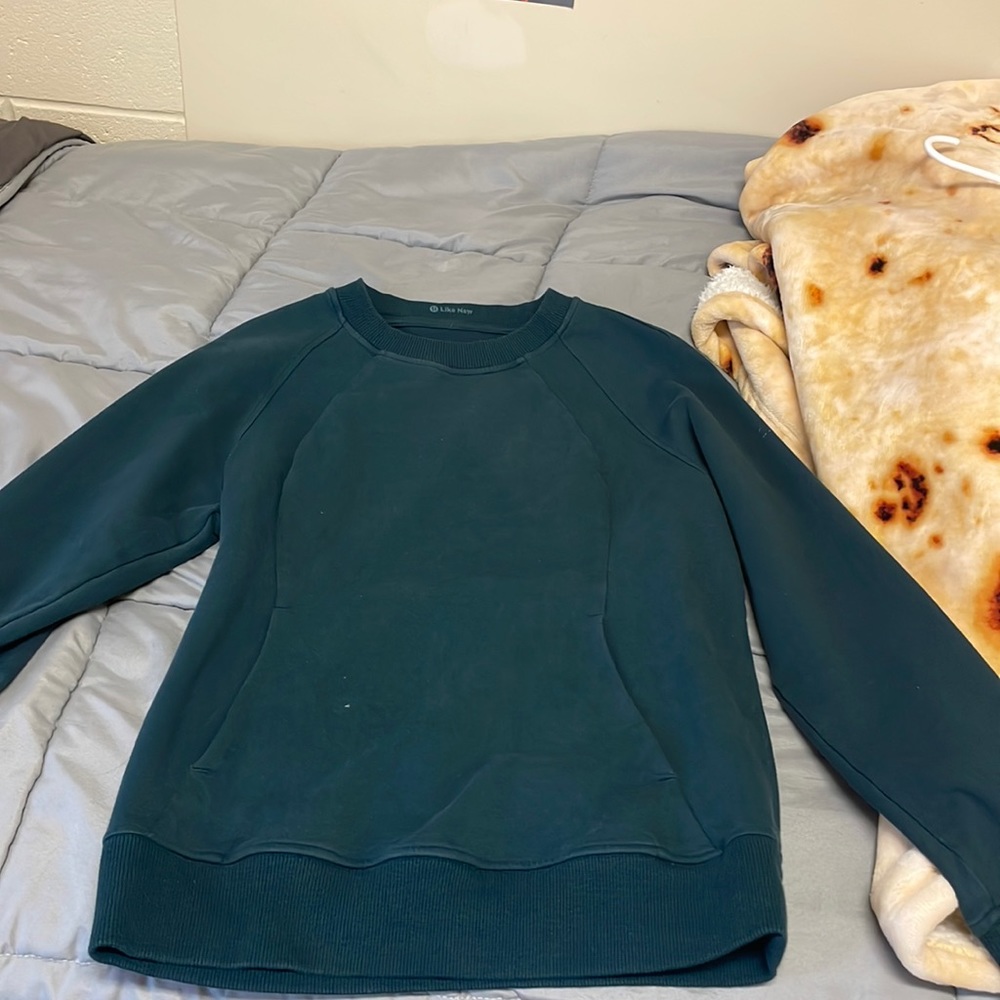Lululemon crewneck/sweatshirt jade/teal size 6 (small)